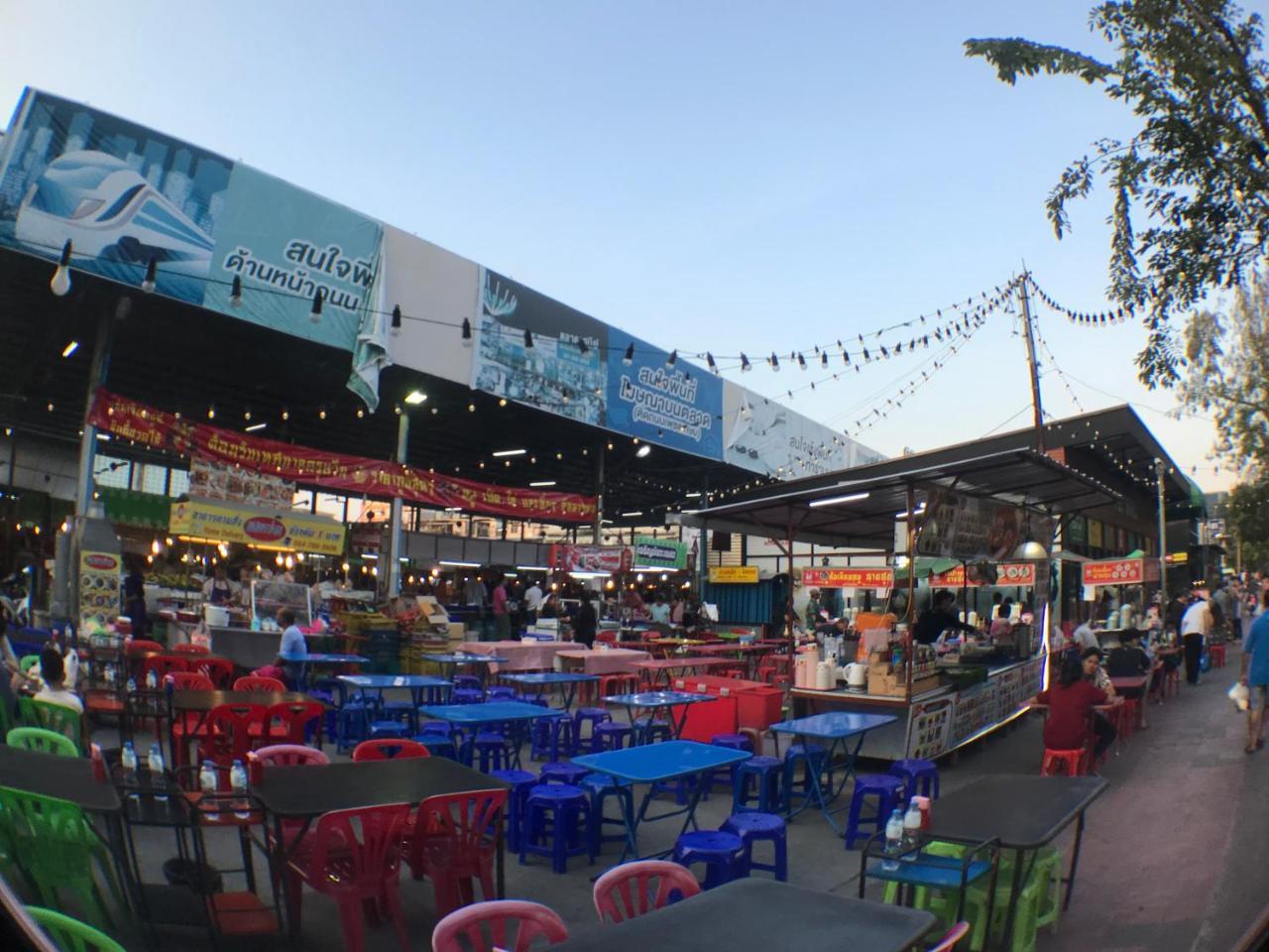 28 Place Bangkok Eksteriør bilde